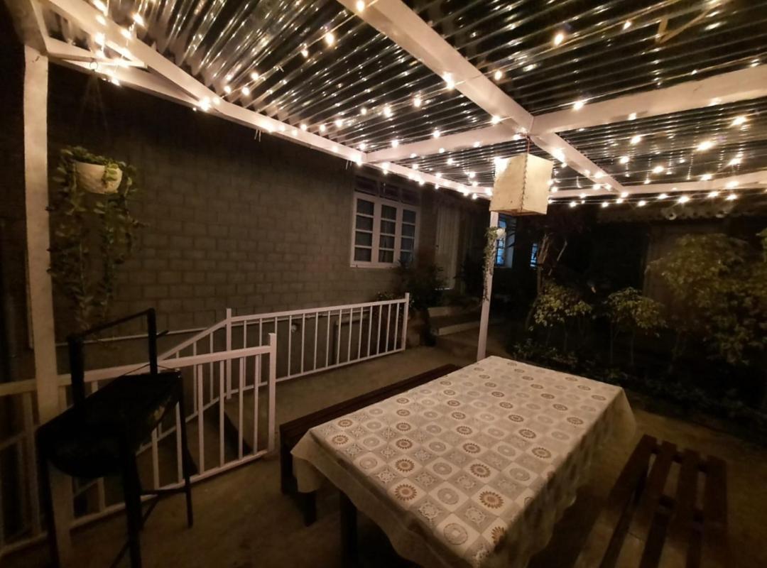 Aaravi Garden Homestay Калімпонґ Екстер'єр фото